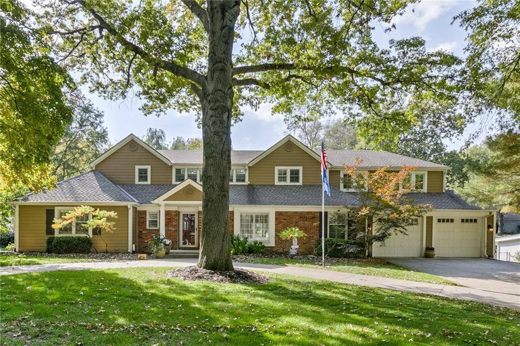Leawood, KS 66206,10318 Sagamore RD