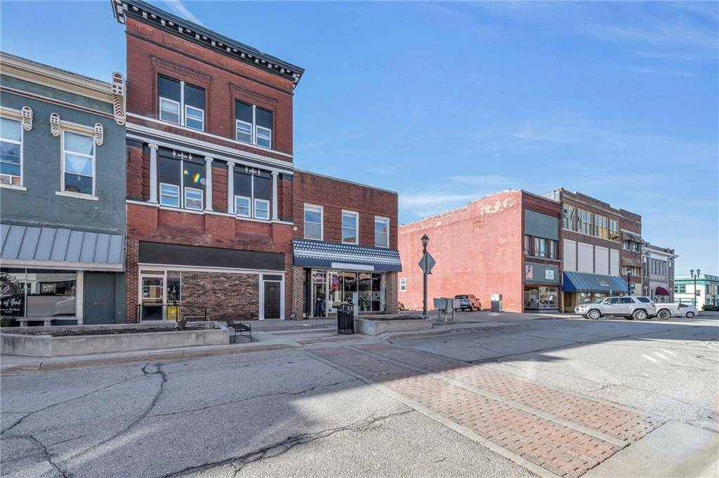 Leavenworth, KS 66048,513 Delaware ST