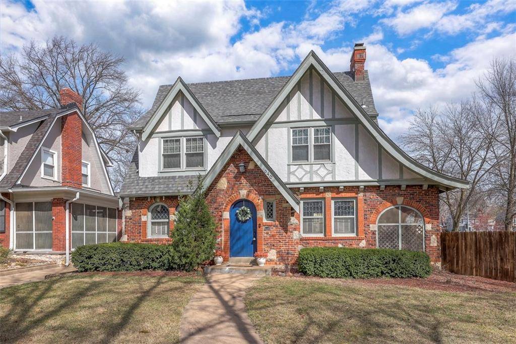 Kansas City, MO 64131,640 E 71st TER