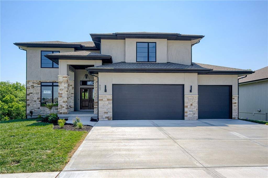 Raymore, MO 64083,907 Reed DR