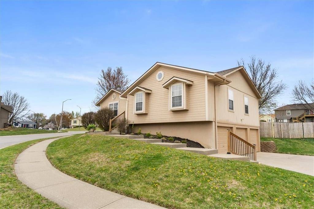 Kansas City, MO 64157,8409 107th ST