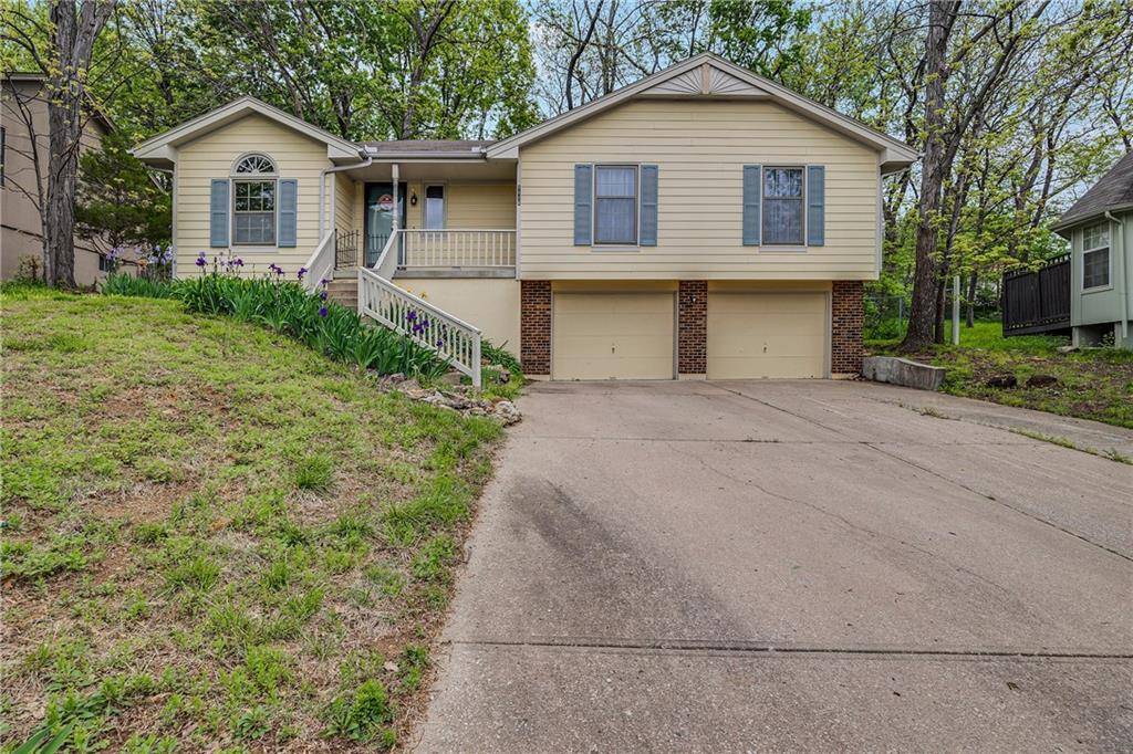 Blue Springs, MO 64015,1116 24th Street CT