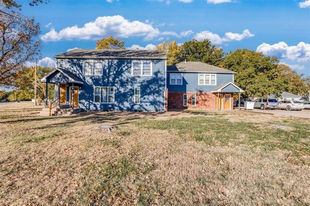 None/county, KS 67114,721 E 10th ST