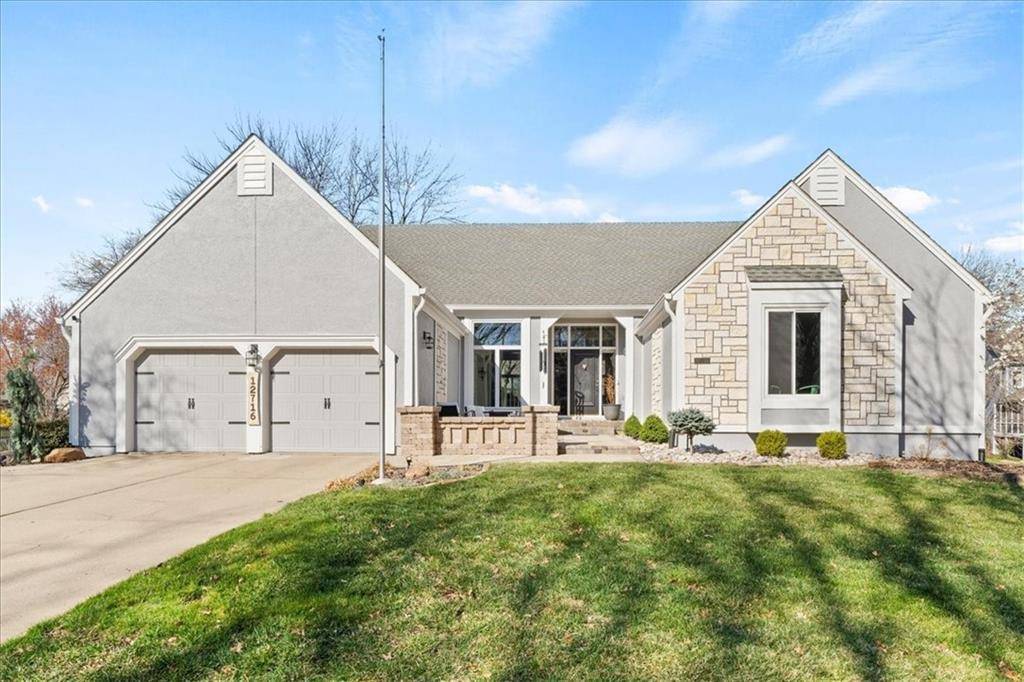 Leawood, KS 66209,12716 Pawnee LN