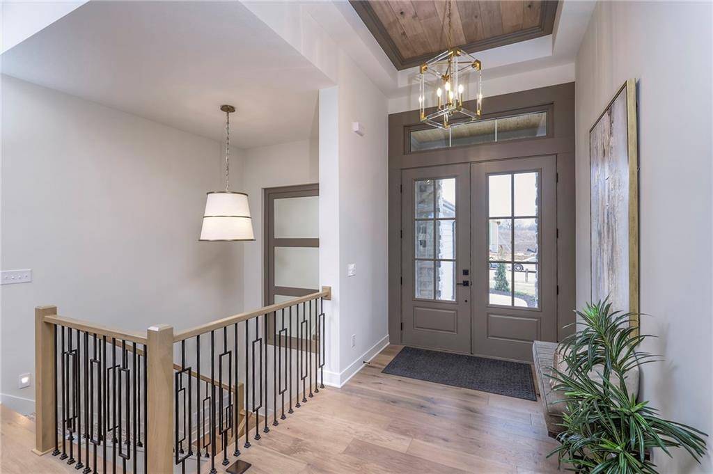 Greenwood, MO 64034,807 Savannah CT