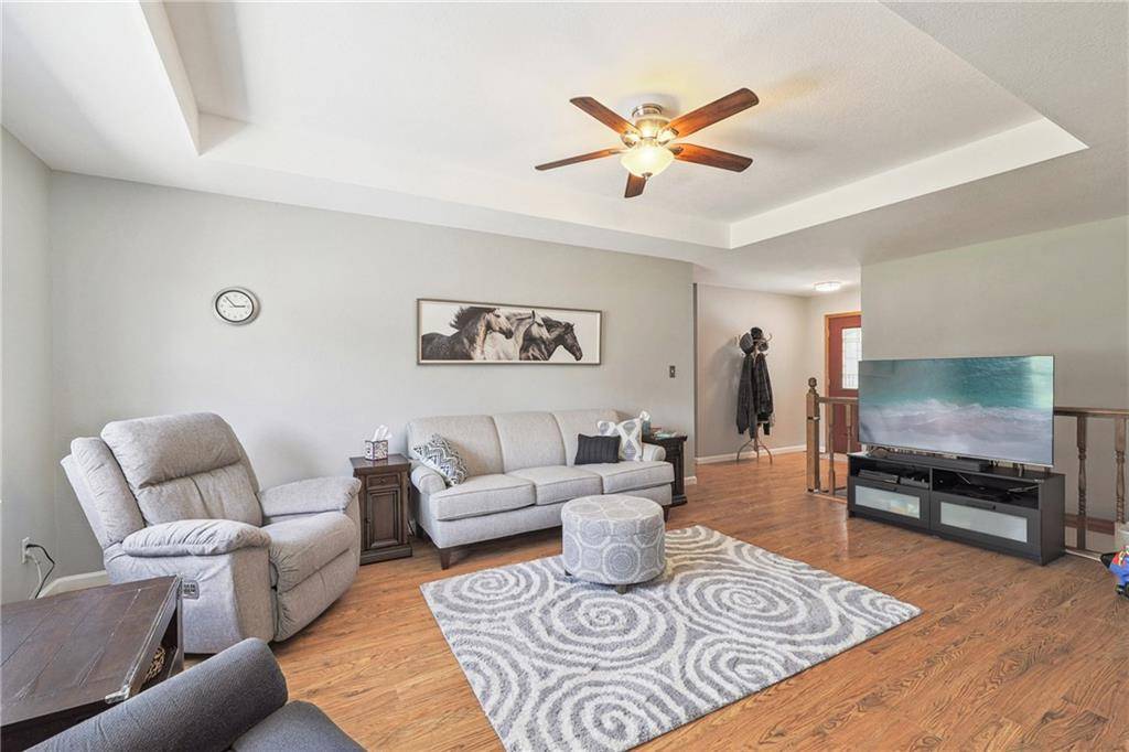 Belton, MO 64012,211 Dawn AVE