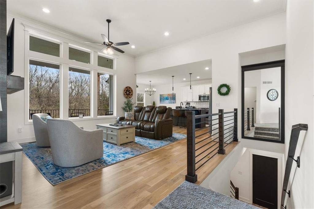 De Soto, KS 66018,8517 Laramie ST