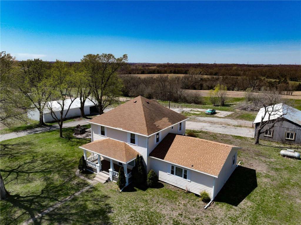 Hiawatha, KS 66434,2023 Linden RD