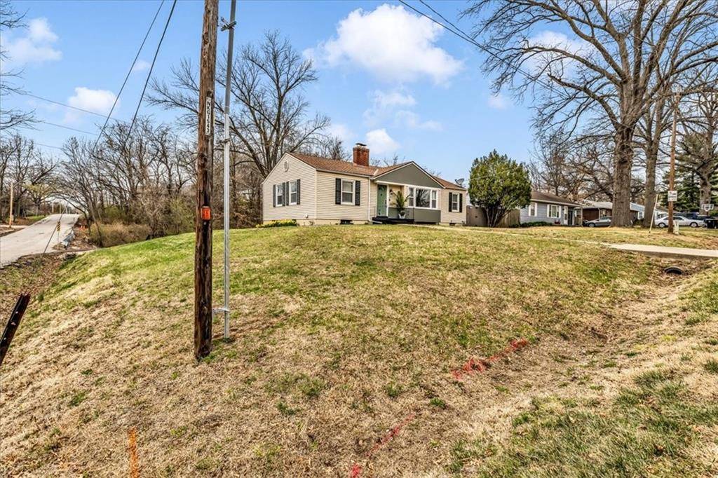 Kansas City, MO 64151,5600 N Amoret AVE