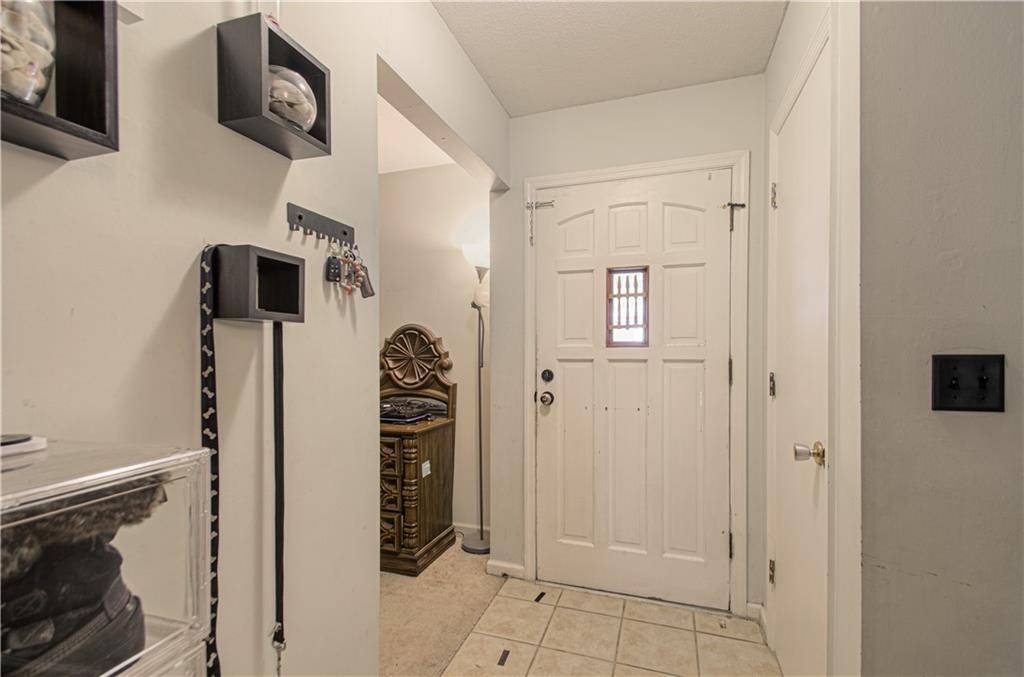 Buckner, MO 64016,24 Broyles ST