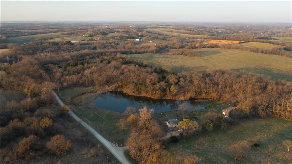 Mclouth, KS 66054,5783 Union RD