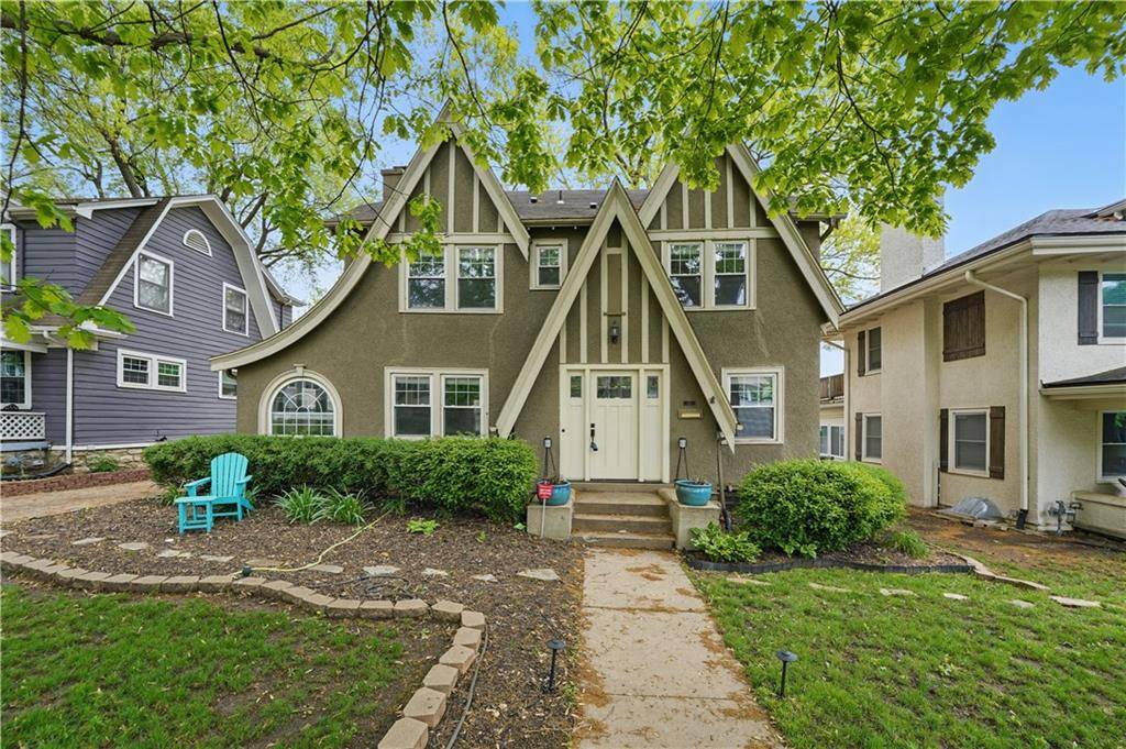 Kansas City, MO 64114,825 W 71ST TER