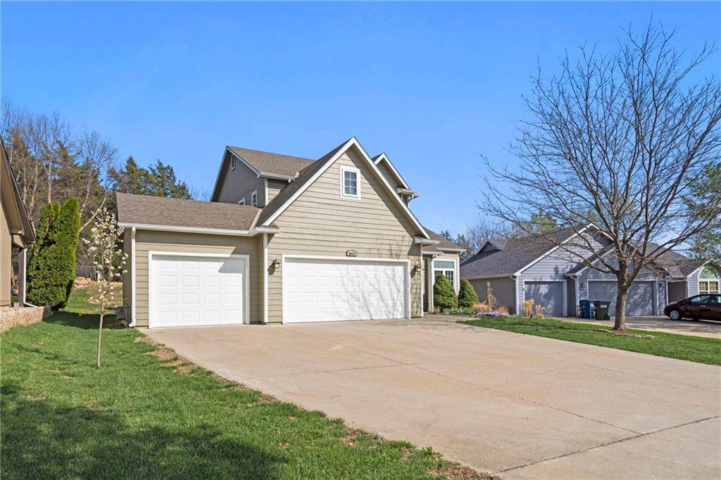 Lawrence, KS 66046,3018 Harper ST