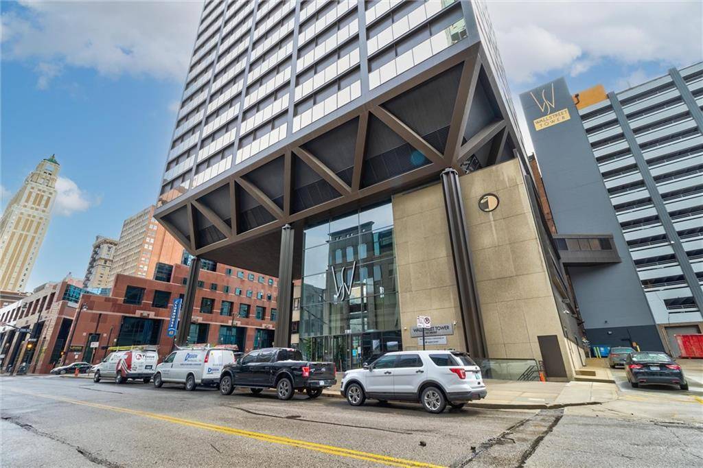 Kansas City, MO 64106,1101 Walnut ST #1702