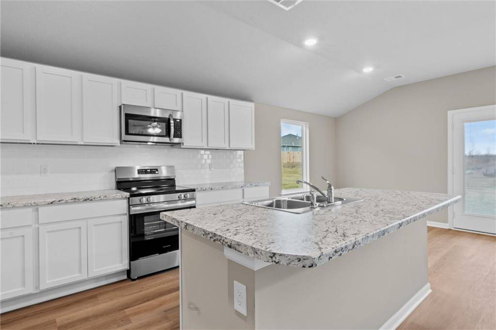 Edgerton, KS 66021,37839 W 207th TER