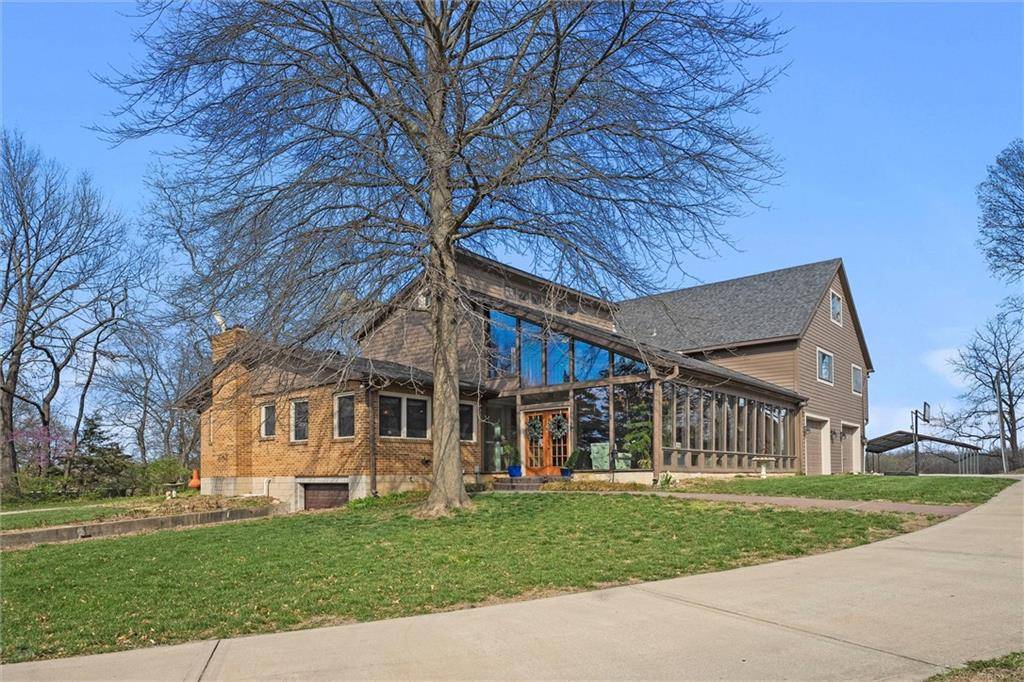 Independence, MO 64055,3101 S Santa Fe RD