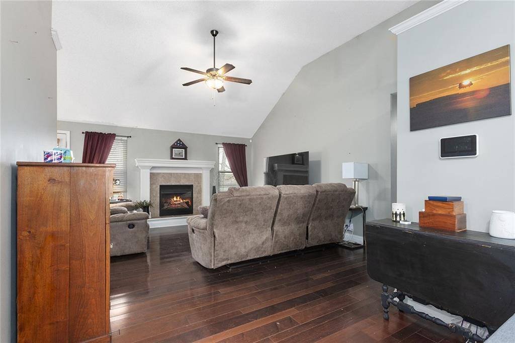 Grain Valley, MO 64029,1509 NW Nicholas DR