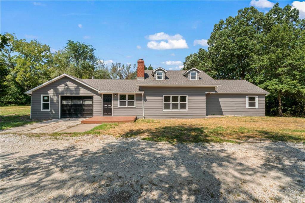 Kingsville, MO 64061,1551 NW 450th RD