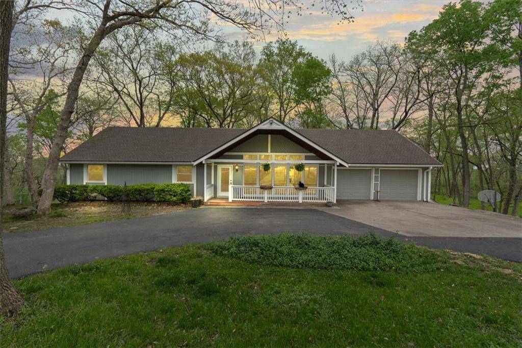 Smithville, MO 64089,7770 Buckwood DR