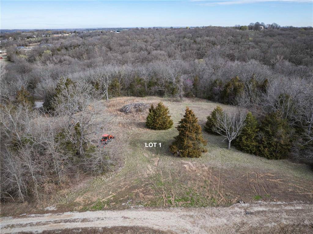 Buckner, MO 64016,1505 S Buckner Tarsney RD