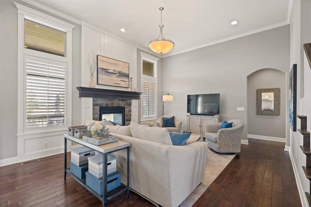Lenexa, KS 66227,9874 Belmont DR