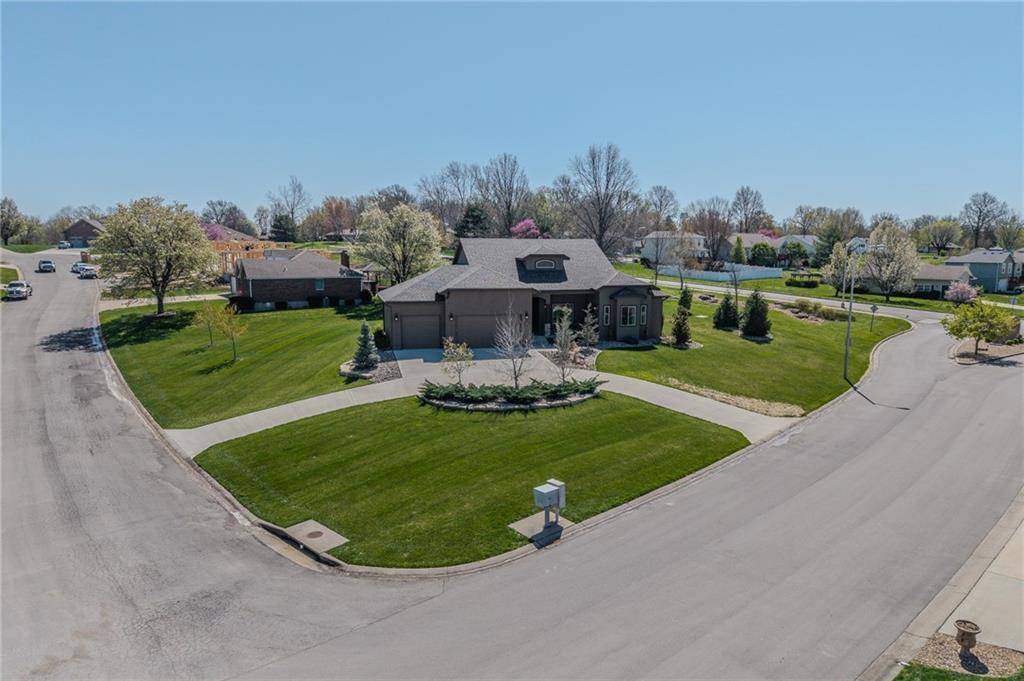 Higginsville, MO 64037,1881 Willow Tree CT