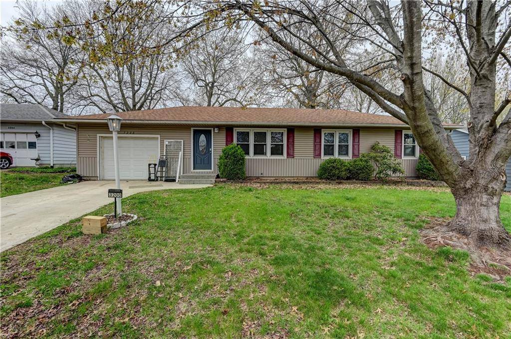 Higginsville, MO 64037,3200 Hickory ST