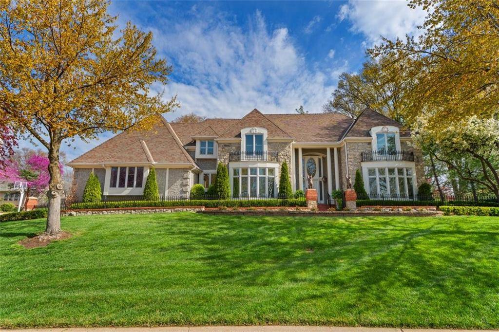 Leawood, KS 66209,4100 W 126th ST