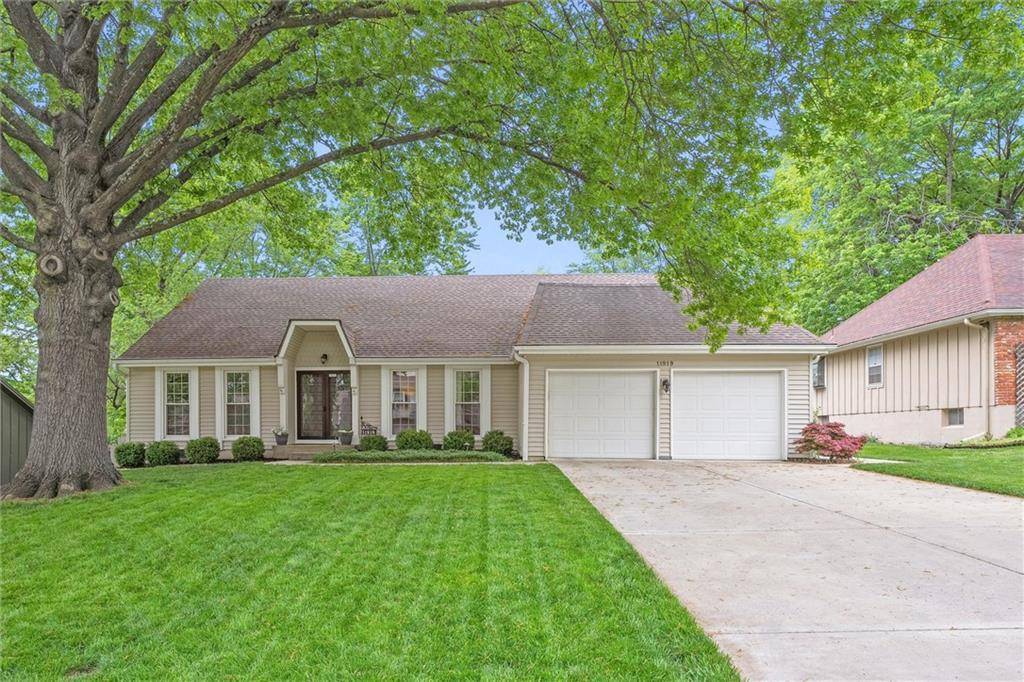 Lenexa, KS 66215,11919 W 99th TER