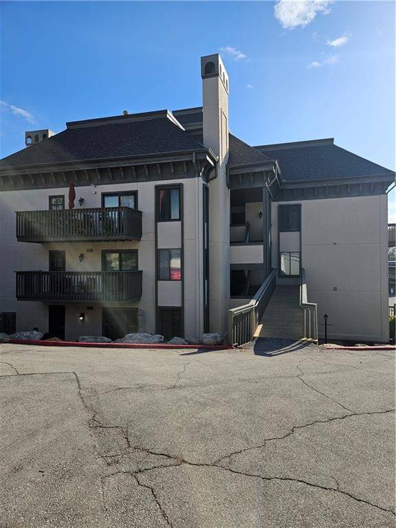Independence, MO 64055,301 E Partridge AVE #K