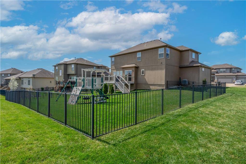 Warrensburg, MO 64093,1237 Hillmann LN