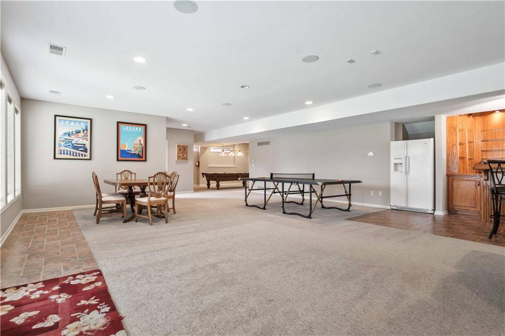 Smithville, MO 64089,15423 N Mount Olivet RD