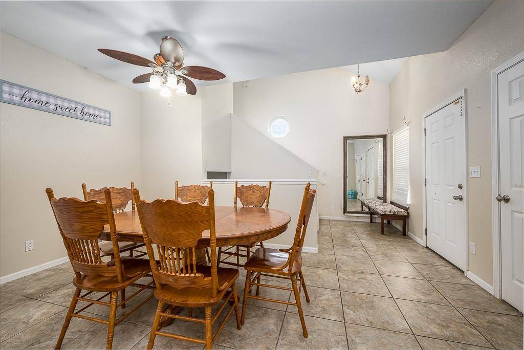 Tonganoxie, KS 66086,1950 Jackson DR