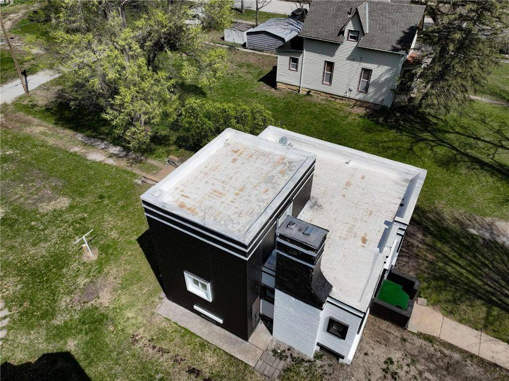 Hiawatha, KS 66434,304 Miami ST