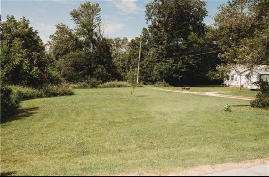 Chanute, KS 66720,00 W 11th ST