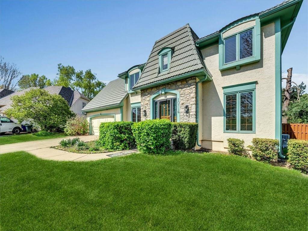 Leawood, KS 66211,10716 Horton ST
