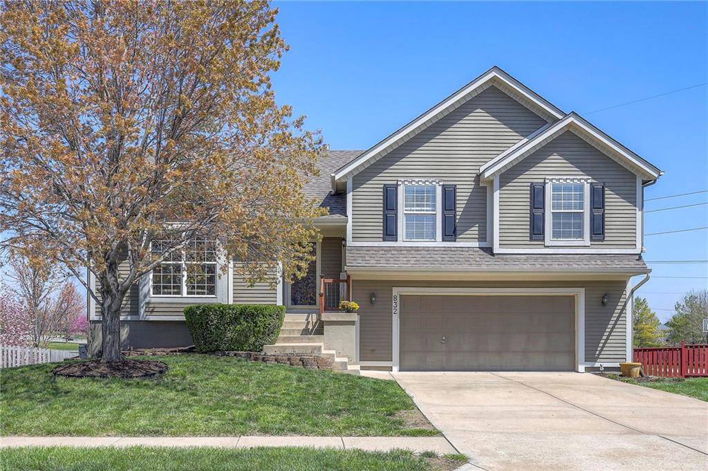 Gardner, KS 66030,832 E Cheyenne ST