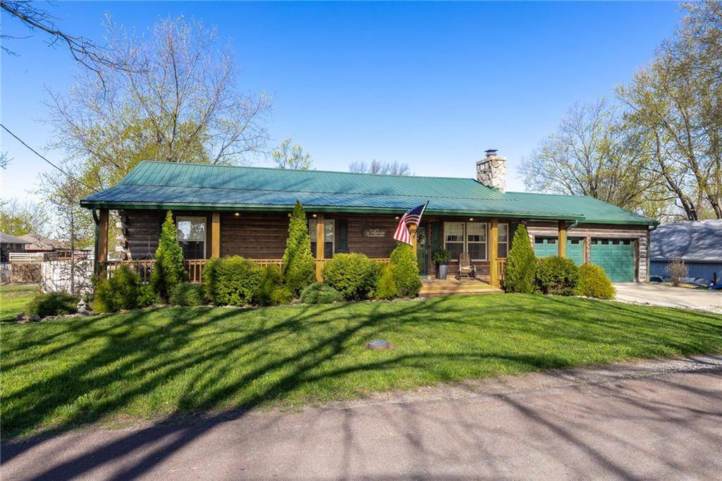 Lathrop, MO 64465,206 West ST