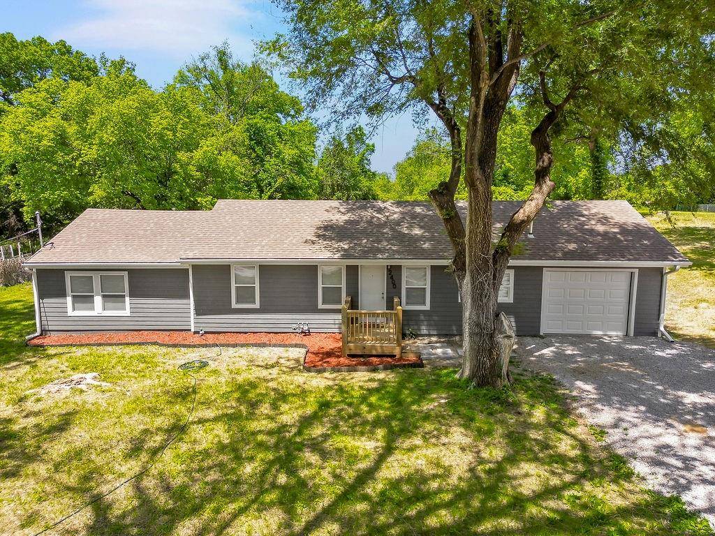Kansas City, MO 64151,2308 NW 53rd TER