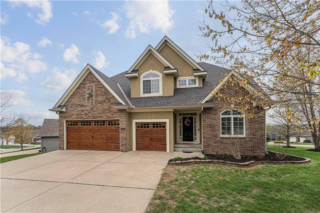 Kearney, MO 64060,2202 Greenfield CT