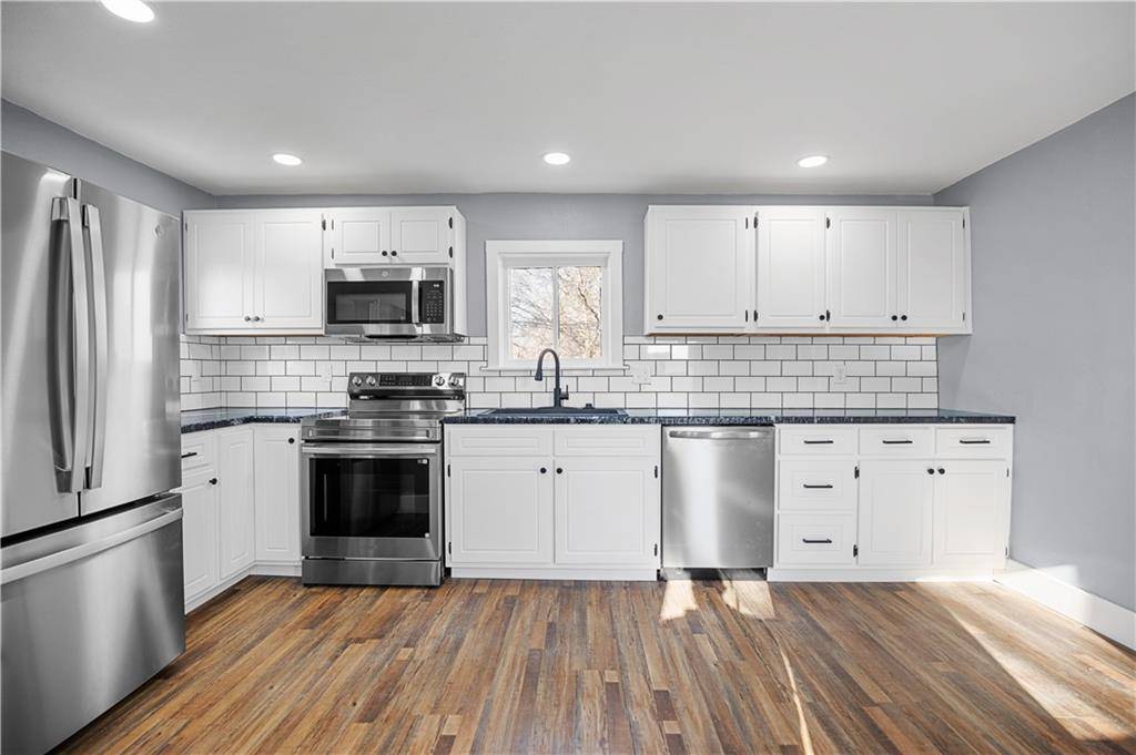 Galt, MO 64641,110 W North ST