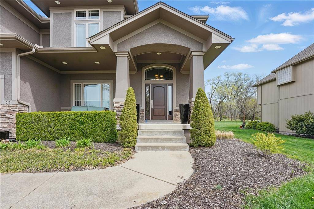Lee's Summit, MO 64086,517 NE Spring Creek PL