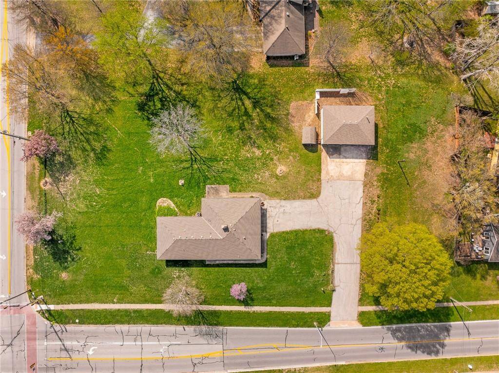 Shawnee, KS 66216,6640 Pflumm RD