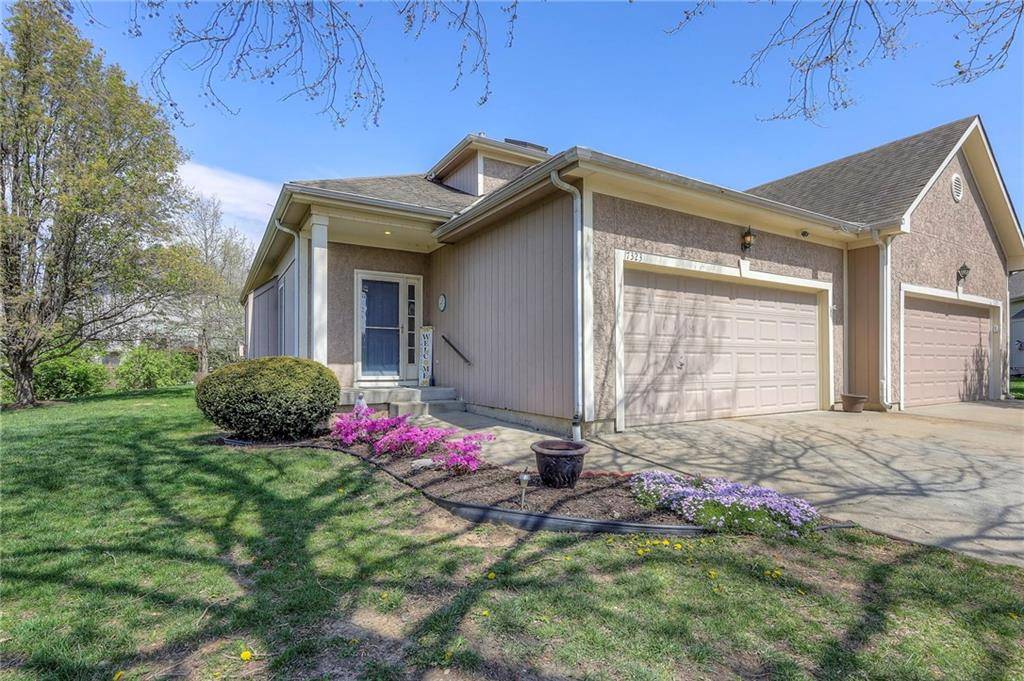 Shawnee, KS 66227,7323 Silverheel ST