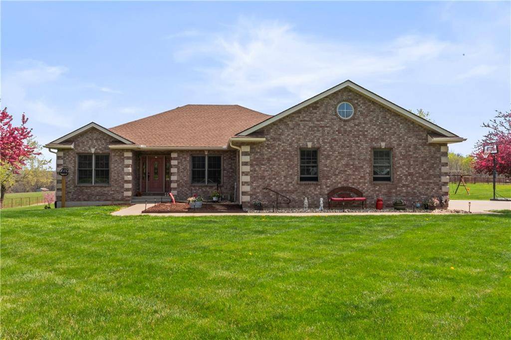 Freeman, MO 64746,26701 S Lake Annette RD