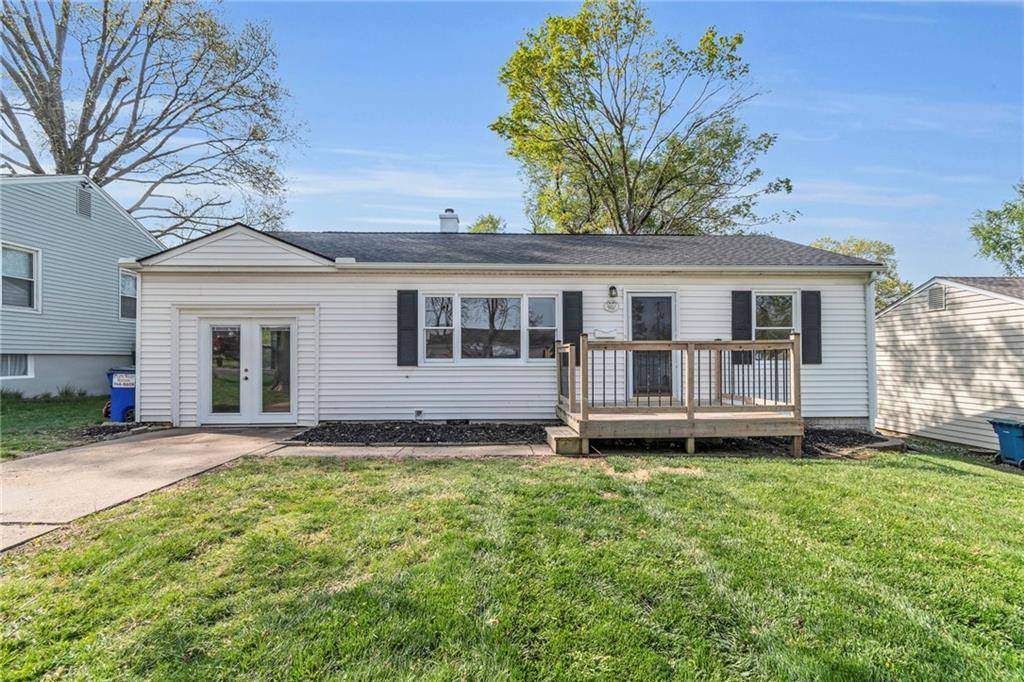 Gladstone, MO 64118,2411 NE 60th ST