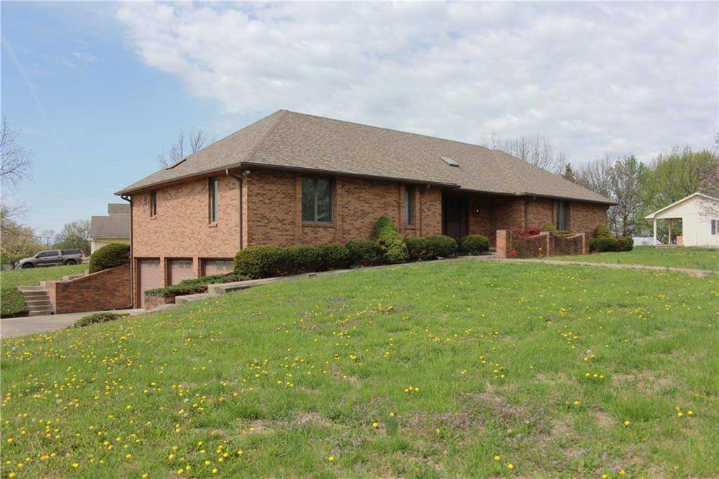 Warrensburg, MO 64093,1410 Grandview DR