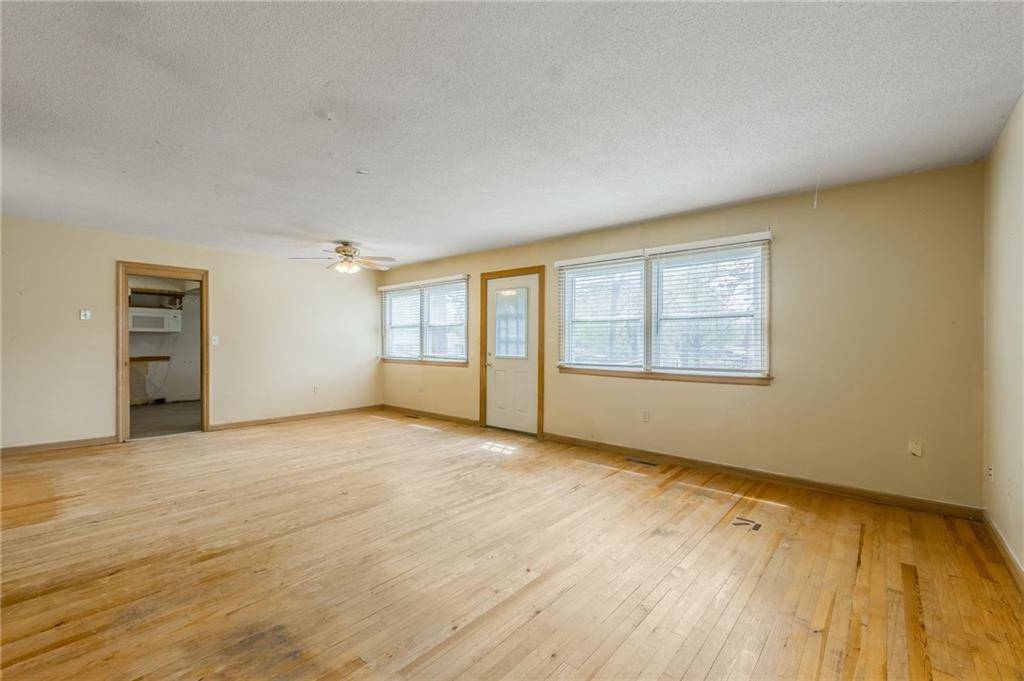 Lathrop, MO 64465,604 Walnut ST