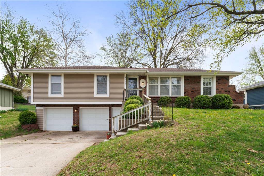 Kansas City, MO 64152,9715 NW View Coves DR