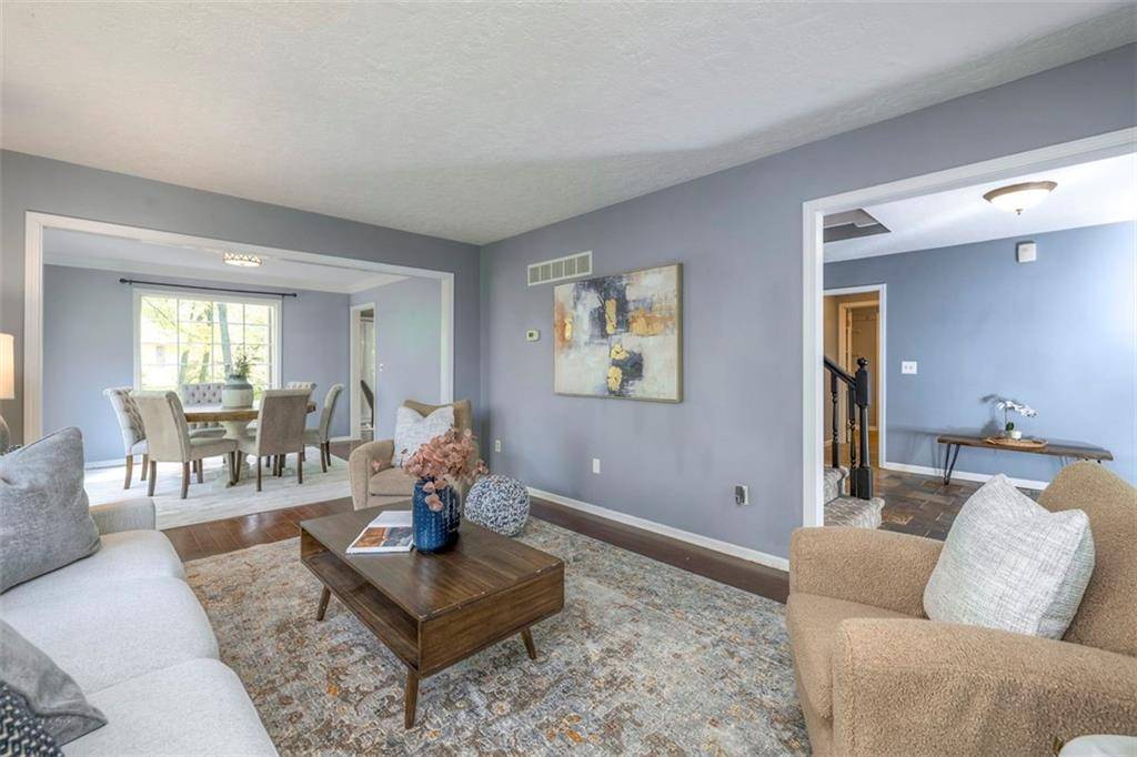 Stilwell, KS 66085,16045 Kenneth RD